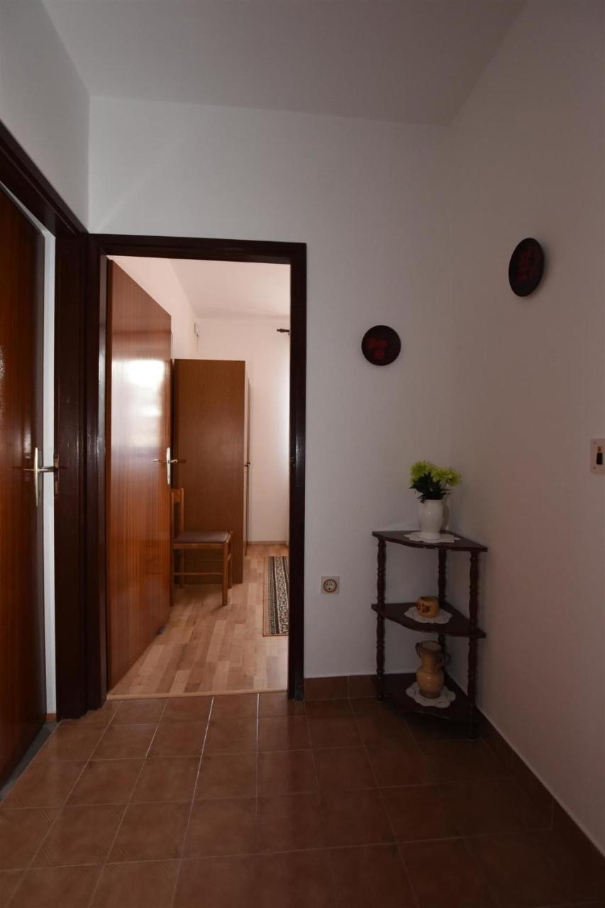 Apartments Rajko Pag Town Exterior photo